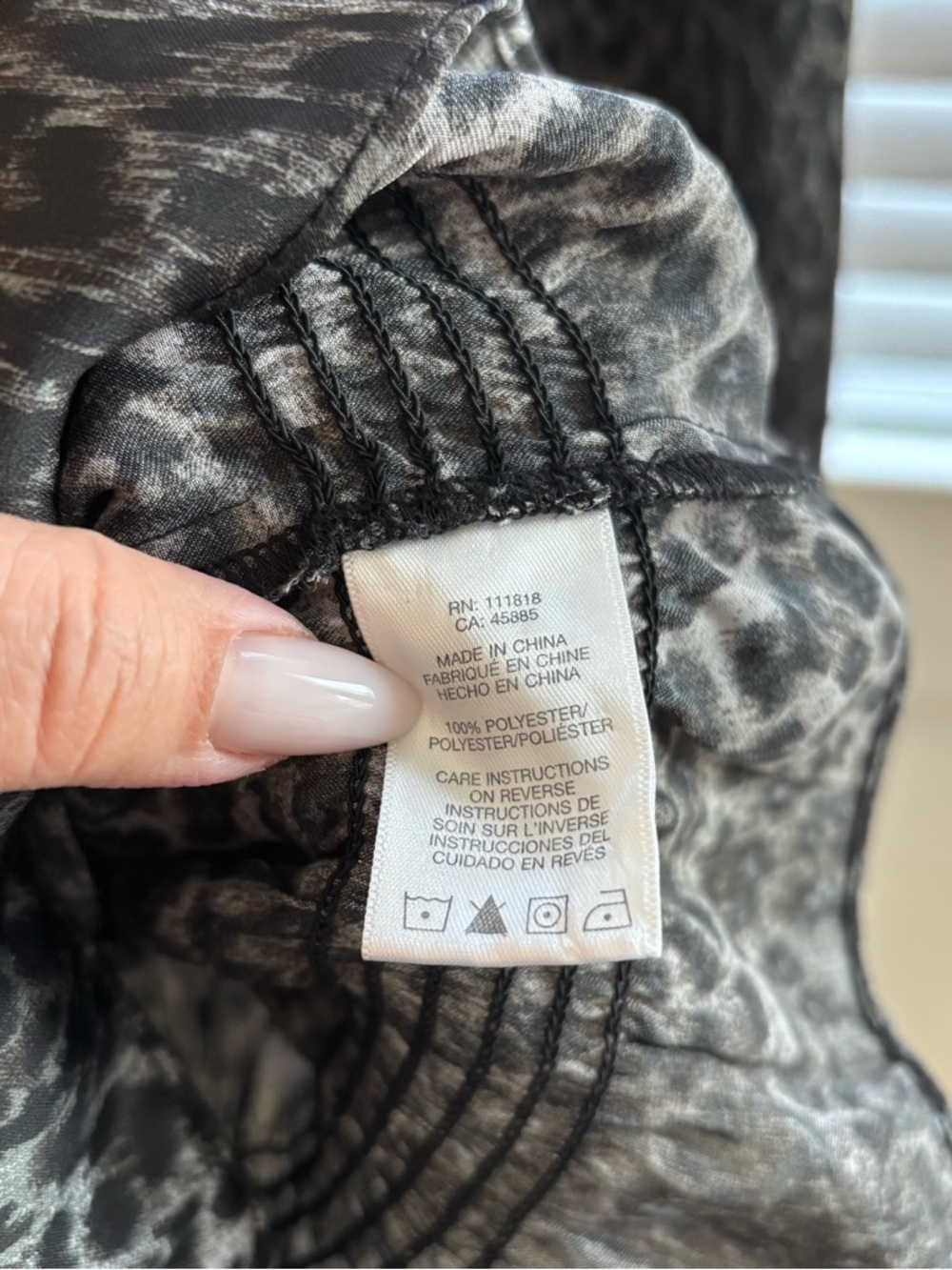 Michael Kors Leopard Print Blouse Smoked Off Shoulder Gray Black S - Picture 3 of 3
